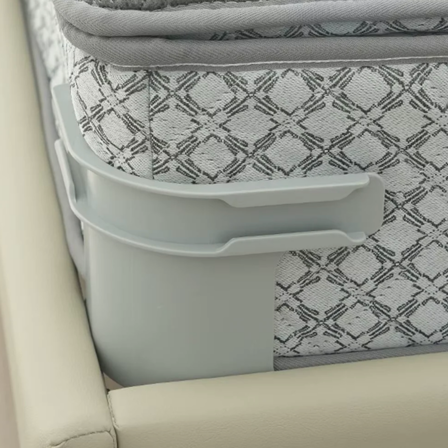 FixPrześcieradło™ (zestaw 4 uchwytów do naciągania prześcieradła)